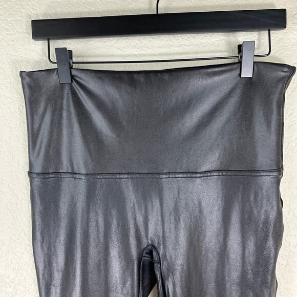 Spanx Faux Leather Look Black Leggings Size XL holiday dancing with boots - Picture 5 of 9